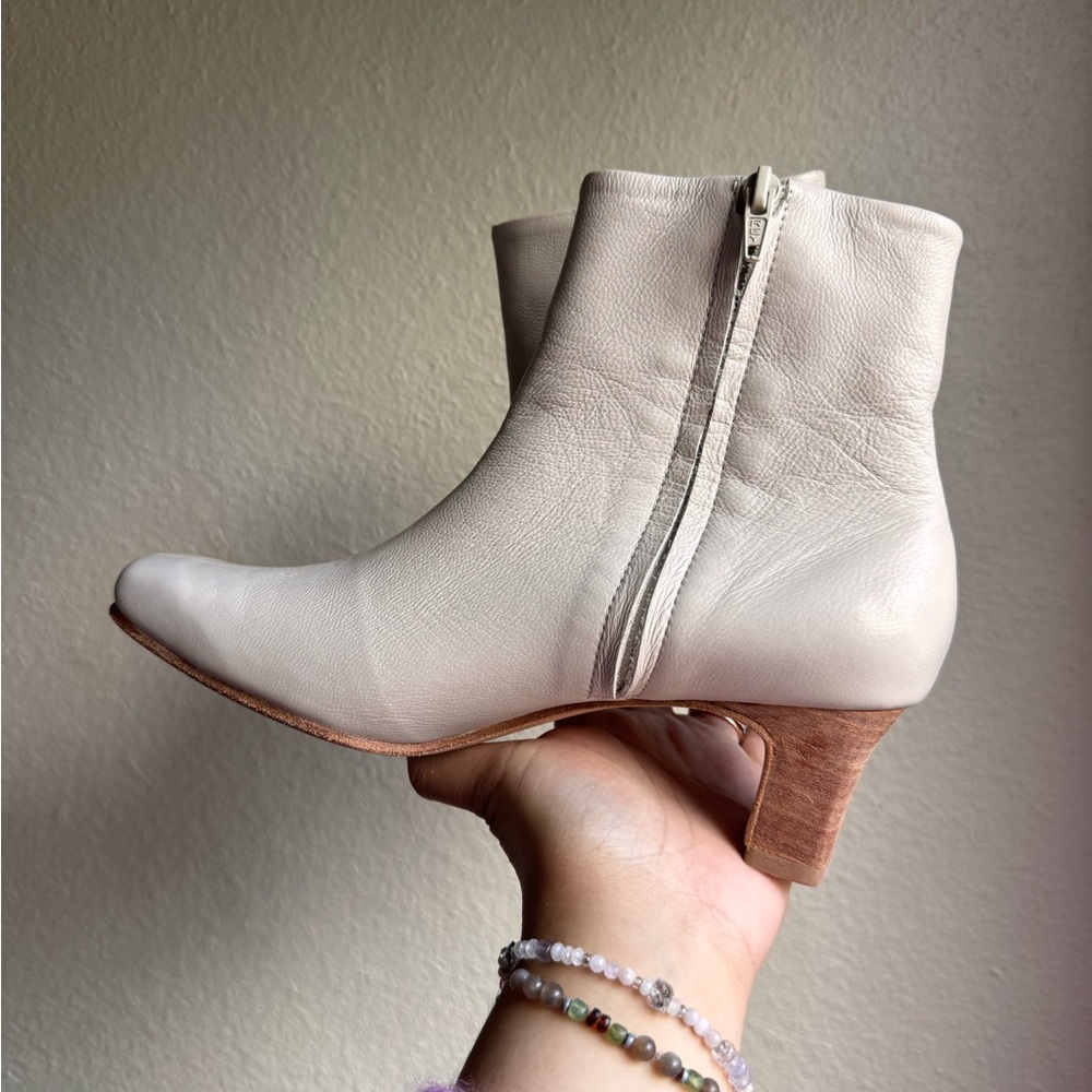 Huma Blanco Bolena Ankle Boots
